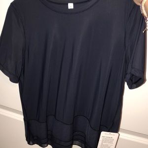 Lululemon navy blue leisure “sole training” top